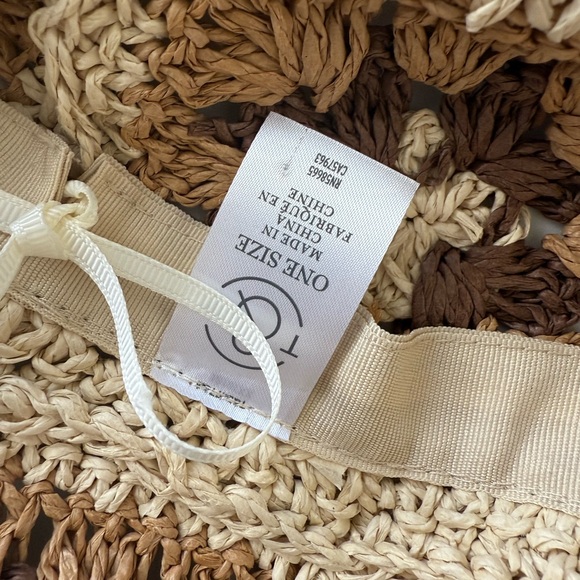 NWOT Crochet Patchwork Raffia Bucket Hat - Picture 5 of 5